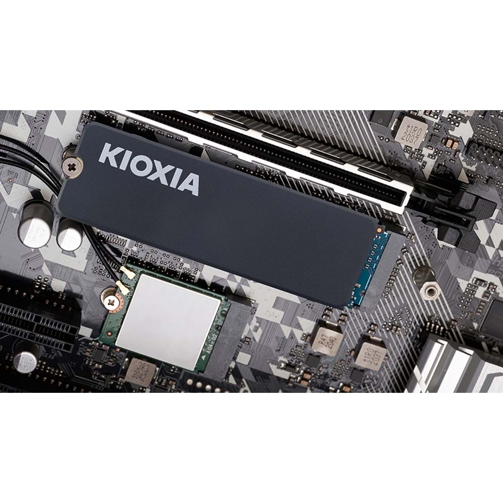 2TB KIOXIA EXCERIA HEATSINK GEN 4X4 NVMe 5000/3900MB/s LSC11K2T04G8
